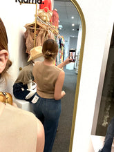 Load image into Gallery viewer, Glenda Medium Wash High Rise Wide Leg Jeans