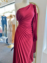 Load image into Gallery viewer, Penelope Sleeve pleaded Midi Dress