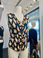 Load image into Gallery viewer, Melanie Animal Print Stretchy Knit Vest