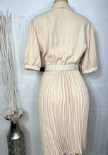 Load image into Gallery viewer, Sabrina Natural Pleaded Midi Flowy Dress