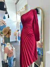 Load image into Gallery viewer, Penelope Sleeve pleaded Midi Dress