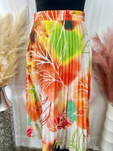 Load image into Gallery viewer, Jessy Multicolor Pleated Crepe Midi Skirt