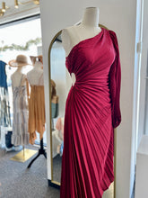 Load image into Gallery viewer, Penelope Sleeve pleaded Midi Dress