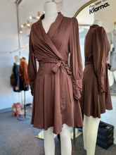 Load image into Gallery viewer, Melissa Brown Long Sleeve Flowy Surplice Dress