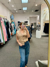 Load image into Gallery viewer, Glenda Medium Wash High Rise Wide Leg Jeans