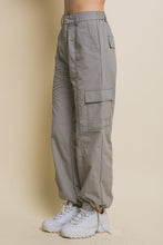 Load image into Gallery viewer, Laura Olive, Light Gray or Black Parachute Pants
