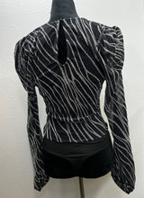 Load image into Gallery viewer, Clarissa Black and Gold Long Sleeve Bodysuit