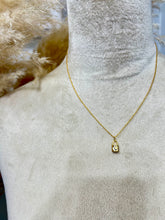 Load image into Gallery viewer, Selena Gold Initial Dainty Necklace