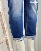 Load image into Gallery viewer, Karina Medium Wash Ultra Comfortable Boyfriend Denim Jeans