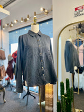 Load image into Gallery viewer, Janice Long Sleeve Button Up Blouse