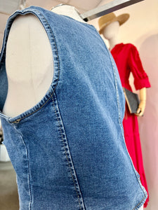 Jannett Denim Button Up Cropped Vest