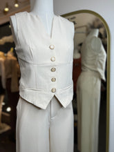 Load image into Gallery viewer, DAHLILA TWO-PIECE IVORY BUTTONED SET