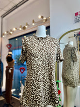 Load image into Gallery viewer, Vanessa Leopard Ruffle High Stretchy High Neck Top