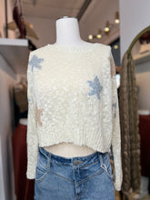 Load image into Gallery viewer, Tiffanny Natural Knit Stars Cropped Sweater