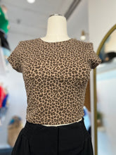 Load image into Gallery viewer, Betty Animal Print Ribbed Crop Top