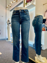Load image into Gallery viewer, Evelynn High Rise Straight Stretchy Jeans Chewed Hem