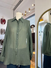 Load image into Gallery viewer, Janice Tencel Long sleeve Button Up Blouse
