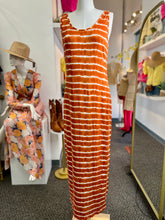 Load image into Gallery viewer, Valencia Rust and White Striped Sleeveless Curvy Long Dress
