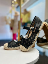Load image into Gallery viewer, Serena Black Flat Mary Jane Shoes With Burlap &amp; Crochet