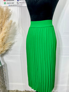 Hailey Black or Green Ribbed Long Maxi Skirt