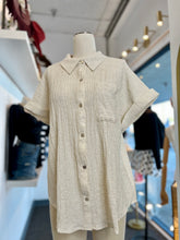 Load image into Gallery viewer, Breland Short Sleeve Button Up Blouse