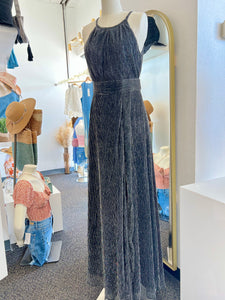 Alayna Rose Gold or Black Halter Neckline Maxi Dress
