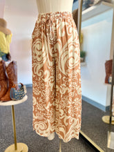 Load image into Gallery viewer, Teresa Black and White Abstract Flowy Pants