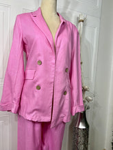 Load image into Gallery viewer, Leanne Natural or Keylime Classic or Pink Slip Pockets Linen Blazer