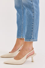 Load image into Gallery viewer, Chantal Stretchy High Rise Mom Jean