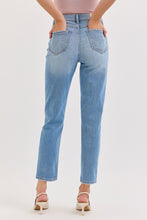 Load image into Gallery viewer, Chantal Stretchy High Rise Mom Jean