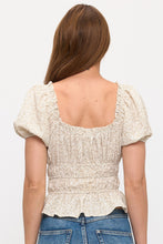 Load image into Gallery viewer, Brianna Floral Print Short Puff Sleeve Top
