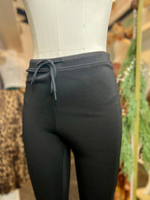 Load image into Gallery viewer, Alexxa Black Straight Leg Sweatpants