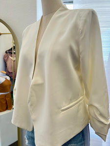 ARIA WHITE, PEACH, or BEIGE CROPPED BLAZER