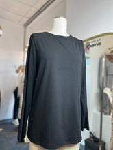 Load image into Gallery viewer, Brooke Long Sleeve Round Neck Basic Top