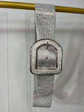 Load image into Gallery viewer, Arleth Silver and Khaki Elastic Leather Belt