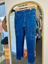 Load image into Gallery viewer, Alice Pull-On Denim Jeggings