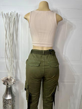 Load image into Gallery viewer, Aline High Waisted Cargo Joggers W/ Belt