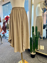 Load image into Gallery viewer, Olivia Flattering Elastic Waistband Delicate Front Button Details Maxi Skirt