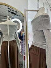 Load image into Gallery viewer, Elena Knit Off-The Shoulder Long Sleeve Top