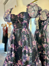 Load image into Gallery viewer, Abigail Black Flowy Floral Maxi Dress