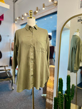 Load image into Gallery viewer, Dela Long Sleeve Button up Army Green Blouse