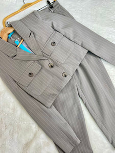 Nailea Gray Blazer Set