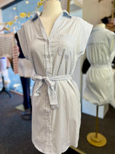 Load image into Gallery viewer, Jackie Light Blue and White Short Sleeve Midi Shirtdress