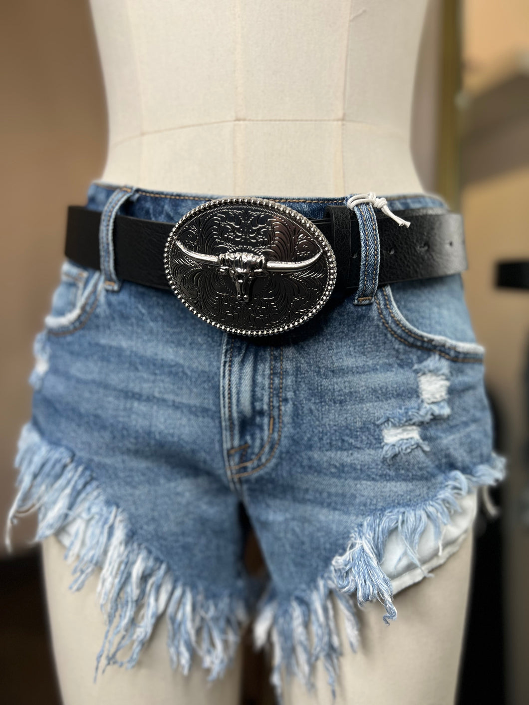 Darinne Plus Black Leather with Silver Bull Buckle