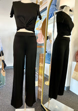 Load image into Gallery viewer, Poppy Two Piece Pant Set