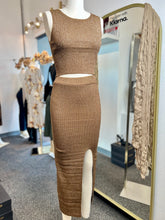 Load image into Gallery viewer, AISHALEE 2 PIECE SKIRT SET