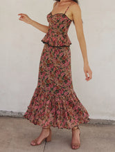 Load image into Gallery viewer, Freya vintage rose lurex ruffled dress