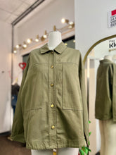 Load image into Gallery viewer, Yadira Olive Green Buttoned Up Oversize Light Weight Jacket