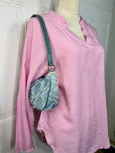 Load image into Gallery viewer, Clarissa Mint or Pink Linen Long Sleeve V Neck Casual Fit Top