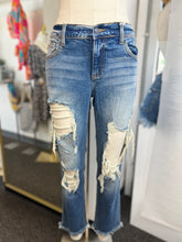 Load image into Gallery viewer, Alexa Light Denim Slim Boyfriend Jeans